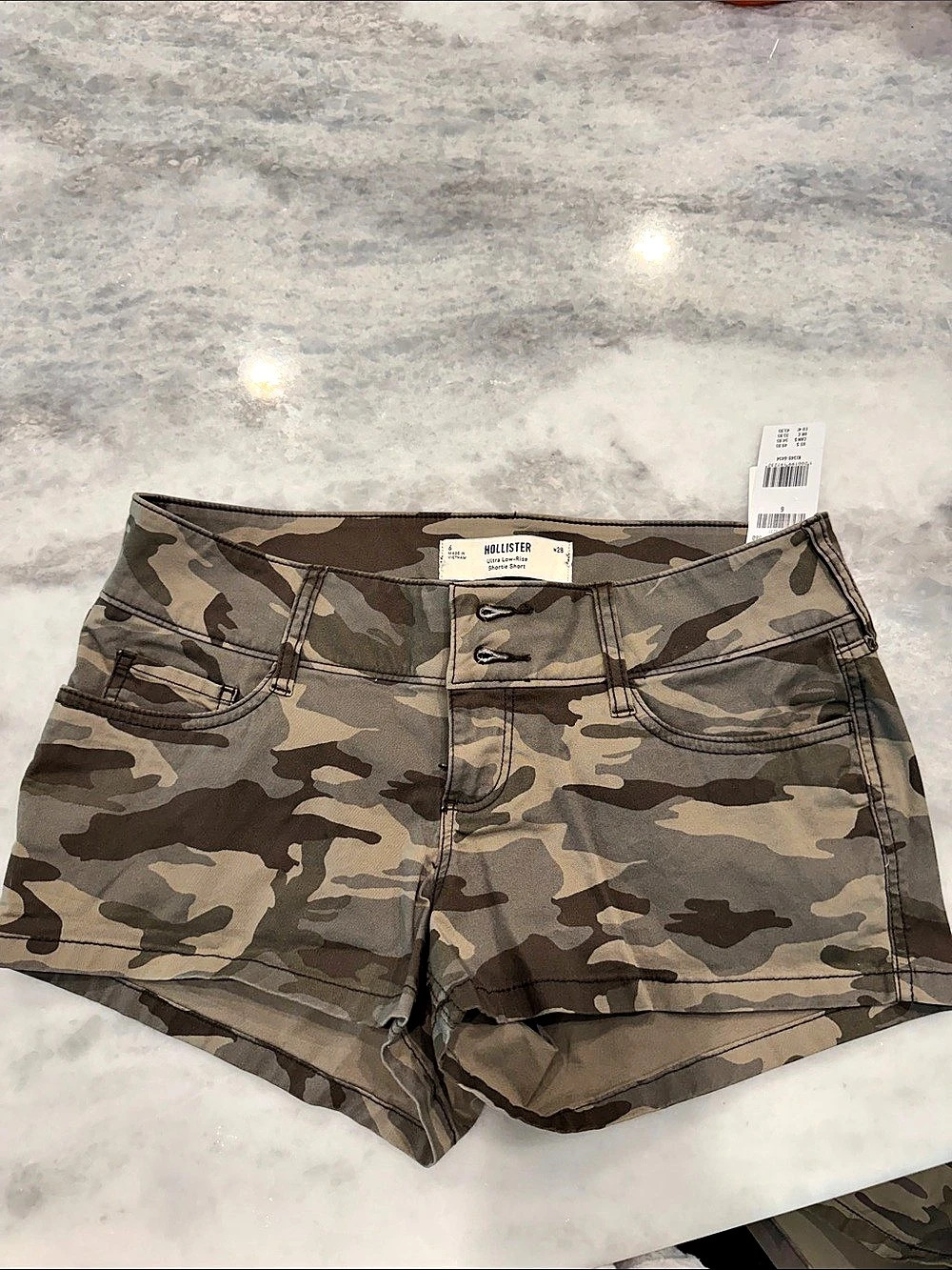 Hollister Luna Low-Rise Shorts Camo Cargo Green & Brown Size 6 NWT
